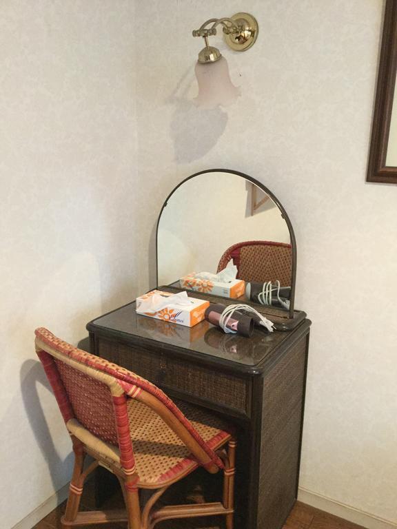Avonlea Hotel Ито Екстериор снимка