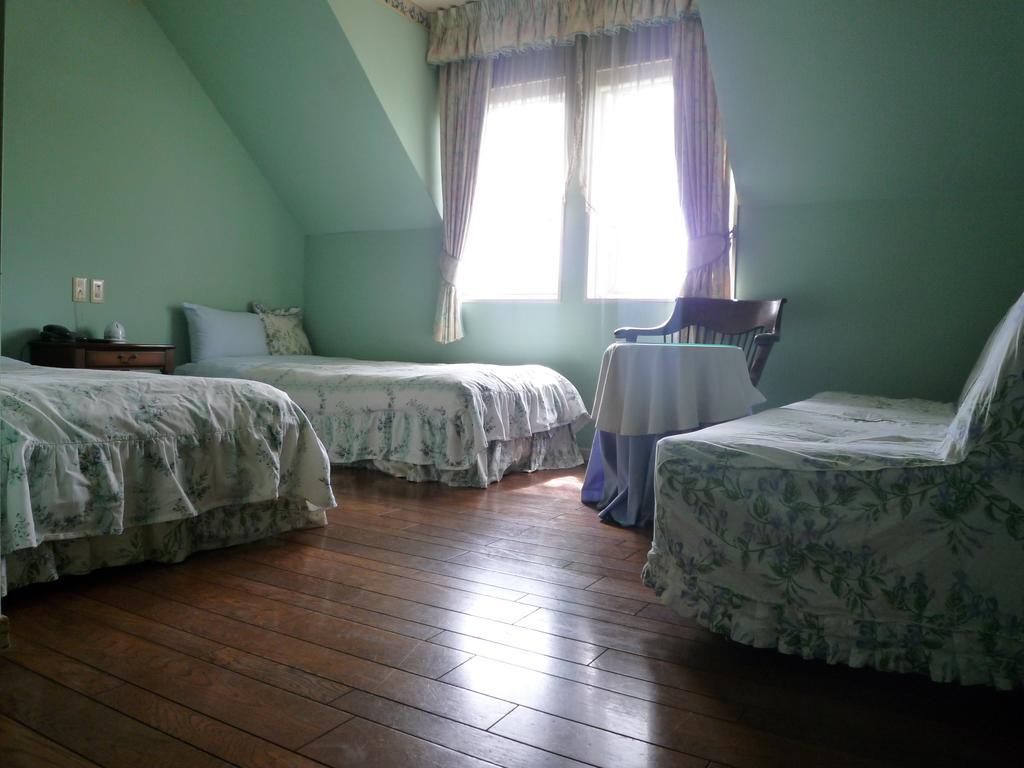 Avonlea Hotel Ито Стая снимка