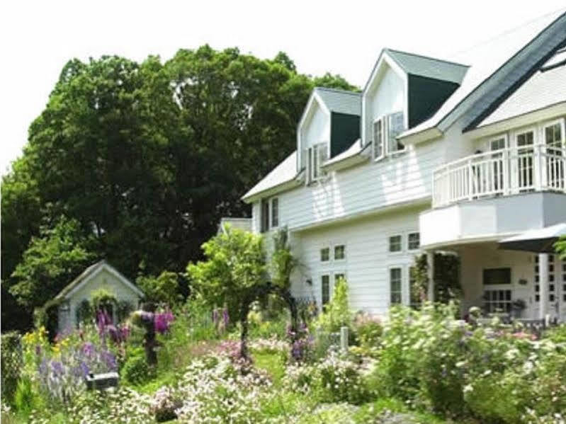 Avonlea Hotel Ито Екстериор снимка